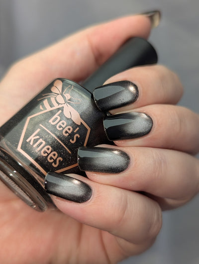 *PRE-ORDER* Bee's Knees Lacquer - Beautiful In My Darkness (Magnetic)