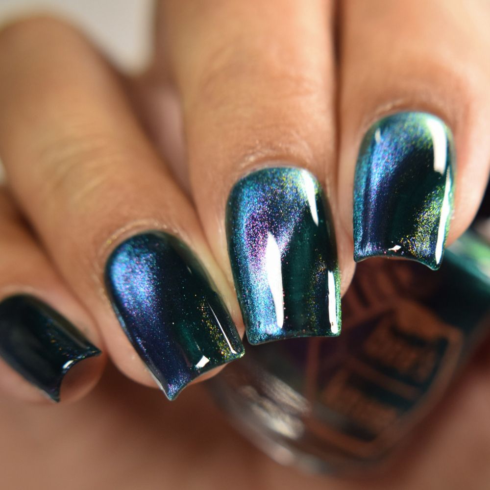 *PRE-ORDER* Bee's Knees Lacquer - Transformation (Magnetic)