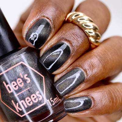 *PRE-ORDER* Bee's Knees Lacquer - Heir (Magnetic)