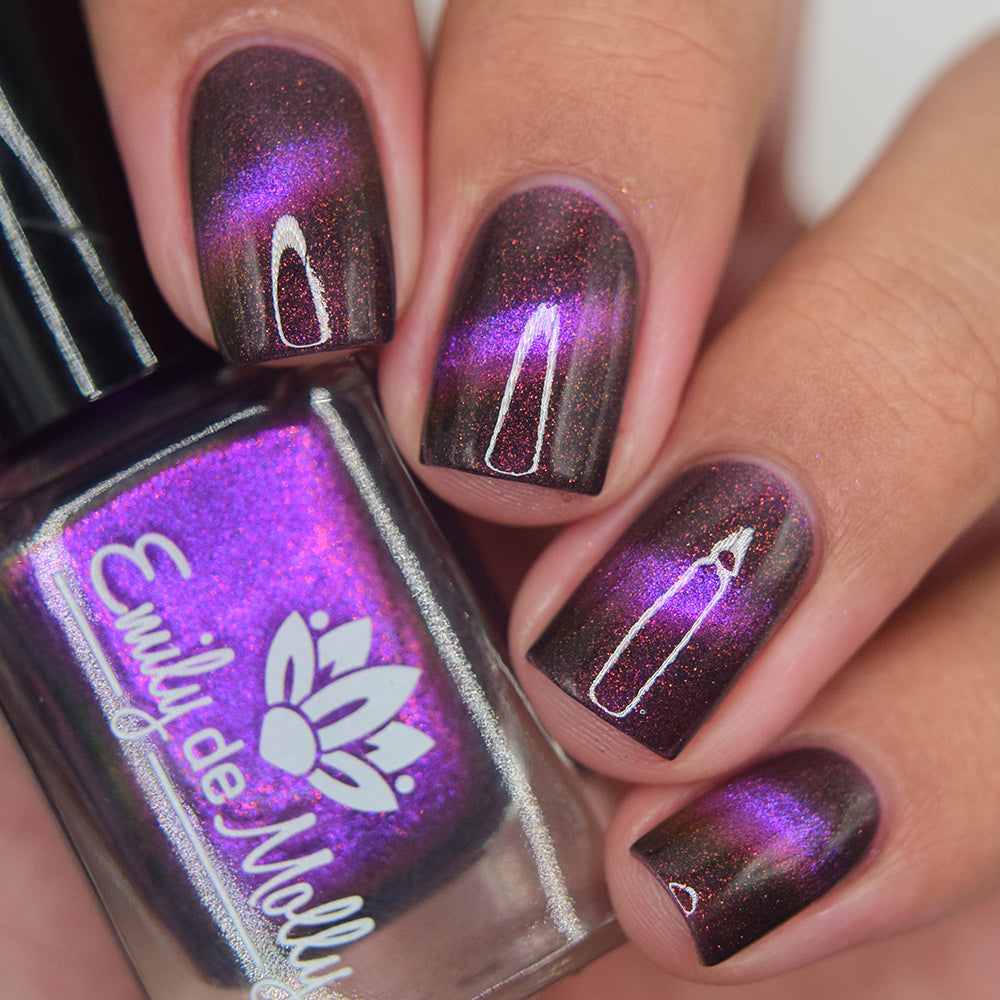 Emily de Molly - Royal Flame (Magnetic)