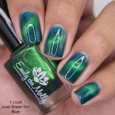 *PRE-ORDER* Emily de Molly - Live Wire (Magnetic)