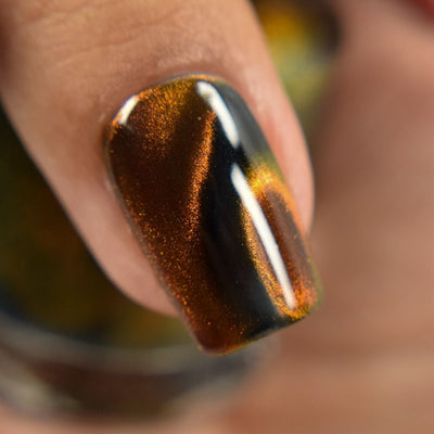 *PRE-ORDER* Bee's Knees Lacquer - Lease is Up (Magnetic)